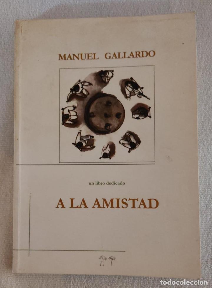 Libros antiguos: A la Amistad. - Foto 1