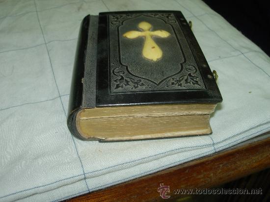 Libros antiguos: Misal del a&ntilde;o 1877 - Foto 2