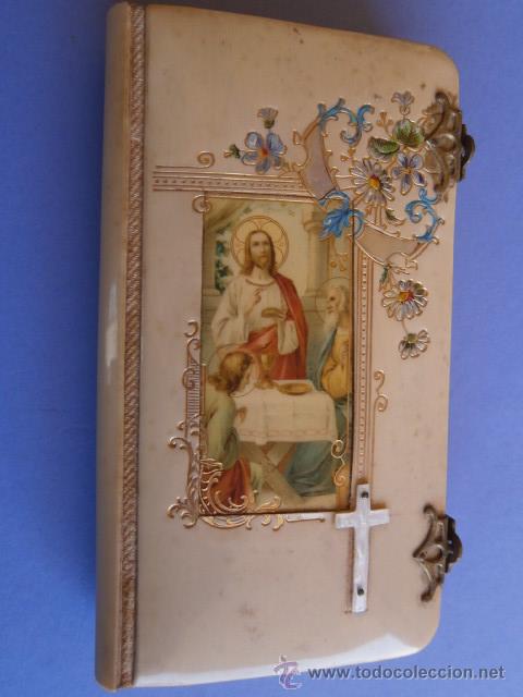 Libros antiguos: ANTIGUO LIBRO RECORDATORIO 1&ordf; COMUNION A&Ntilde;O 1889 - Foto 1