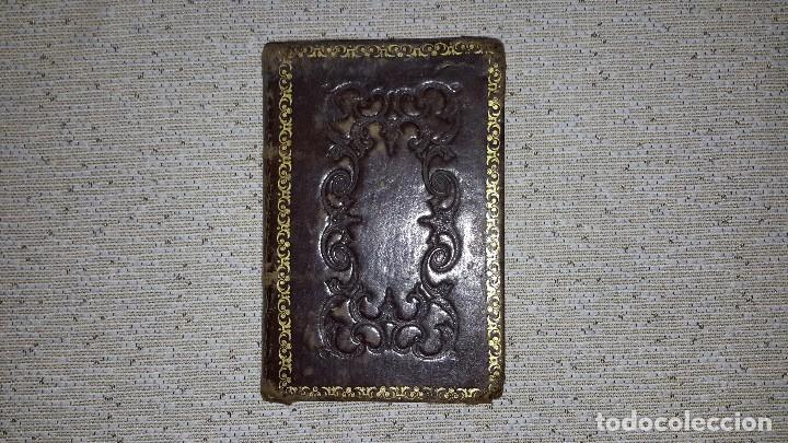 Livros antigos: LIBRO NOVISIMA SEMANA SANTA CON TODOS LOS DIVINOS OFICIOS.  SEVILLA.  1.850