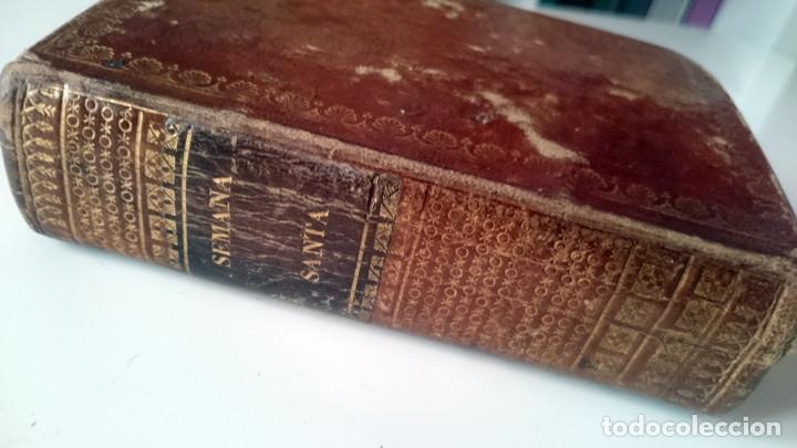 Libros antiguos: SEMANA SANTA - Libros de rezos - Foto 2