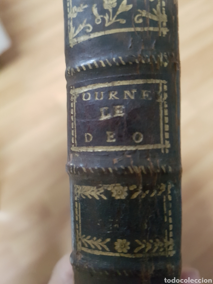 Libros antiguos: Antiguo libro en lat&iacute;n - Foto 1