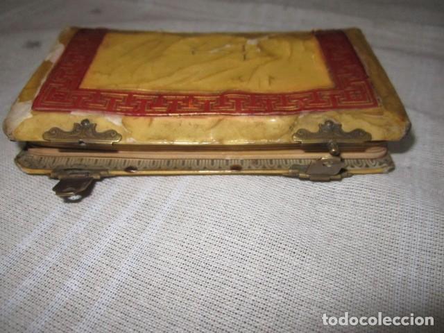 Libros antiguos: Librito religioso. Pomell Eucaristic. 7,5 x 12 cms. - Foto 2