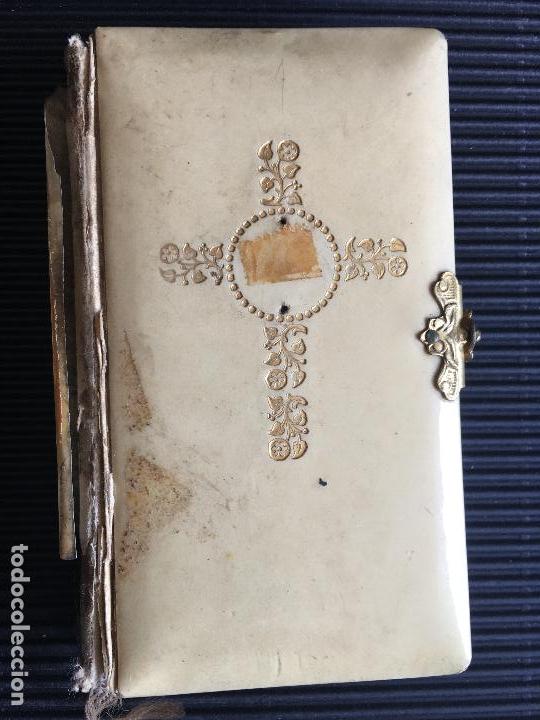 Libros antiguos: ANTIGUO DEVOCIONARIO GUIA DEL CRISTIANO DE LA EDITORIAL BERNAD&Aacute;S Y MIR S.A., DE BARCELONA, DEL 1927
