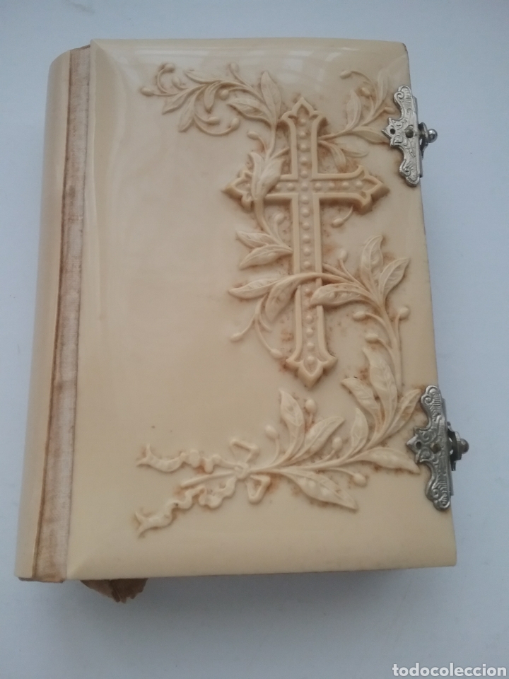 Libros antiguos: Devocionario en celuloide El devoto feligr&eacute;s