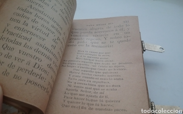 Libros antiguos: Devocionario en celuloide El devoto feligr&eacute;s - Foto 4