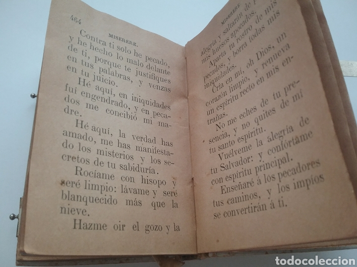 Libros antiguos: Devocionario en celuloide El devoto feligr&eacute;s - Foto 6