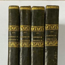Libros antiguos: JUS CANONICUM UNIVERSUM CLARA METHODO QUINQUE LIBRORUM. R.P.F. ANACLETO. VENETIS, 1726. 4 TOMOS. 