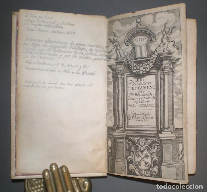 Livros antigos: HET NIEUWE TESTAMENT... Con: DE CL PSALMEN DES PROPHETEN DAVIDS... 2 obras a&ntilde;o 1659