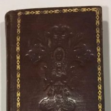 Libros antiguos: DE IMITATIONE CHRISTI LIBRI QUARTUOR MATRITI 1818. MICHAEL BURGOS. MINIATURA. 11 CM. 331 PÁG.. Lote 225295318
