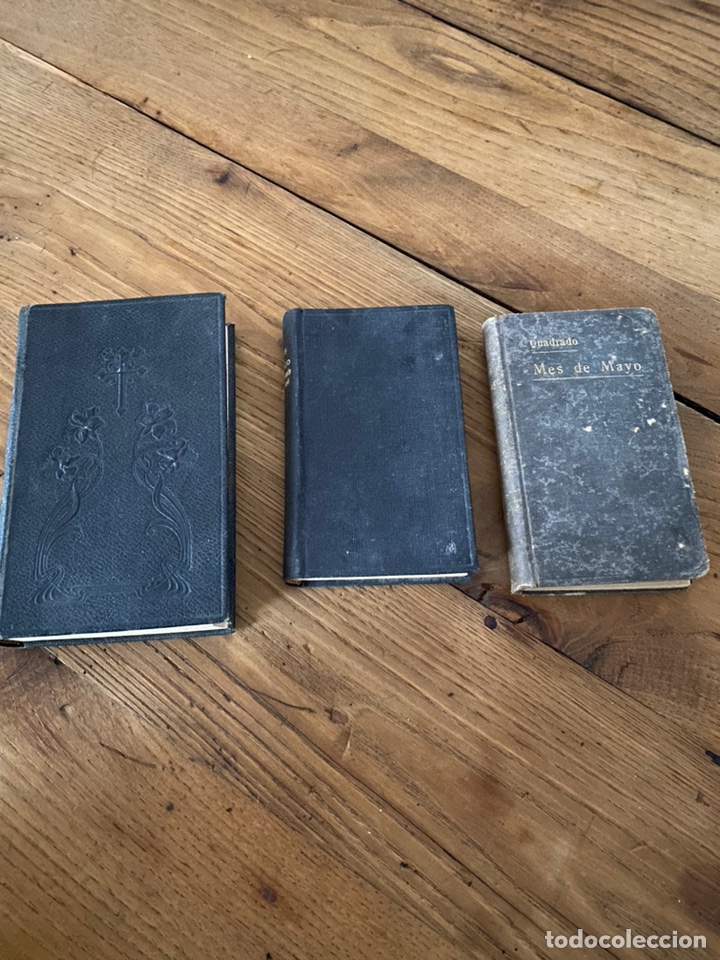 Libros antiguos: Libro semana santa, mes de marzo y de mayo