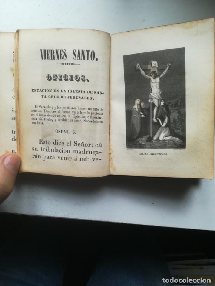 Livres anciens: Oficio Santo, devocionario y Semana Santa. Madrid 1850. Ver fotos.