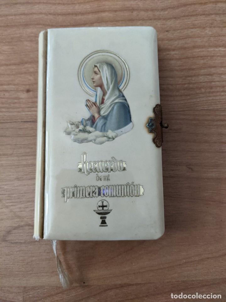 Libros antiguos: ANTIGUO LIBRITO DE COMUNI&Oacute;N - Foto 1