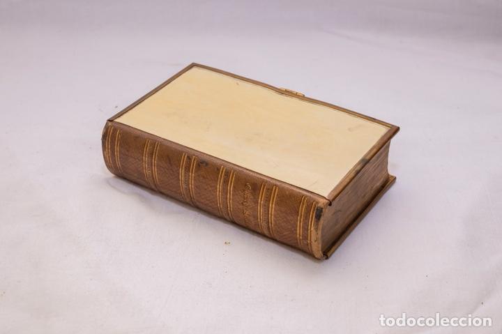 Libros antiguos: Misal con portada en ingl&eacute;s - Foto 4