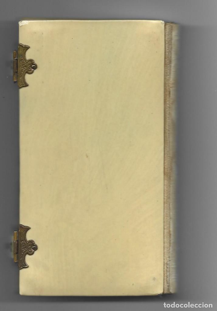 Libros antiguos: DEVOCIONARIO- LLAVE DEL PARAISO - Foto 2