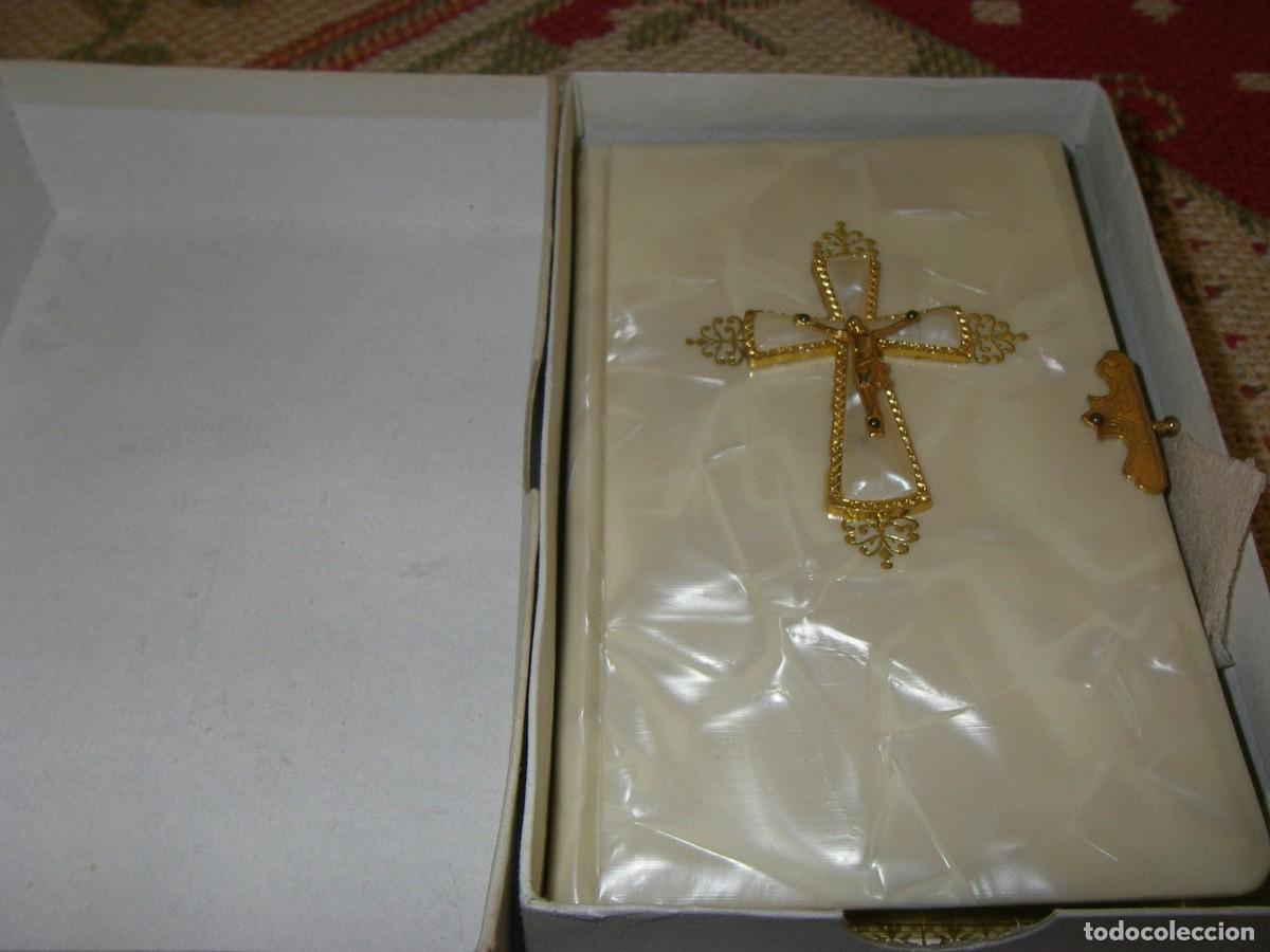 Libros antiguos: Misal de primera comuni&oacute;n, Dios conmigo. - Foto 1