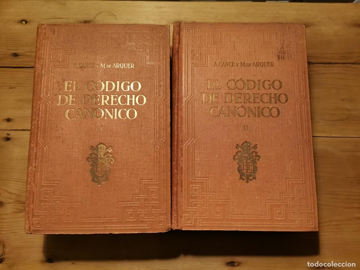 Libros antiguos: El c&oacute;digo del derecho can&oacute;nico - Foto 1