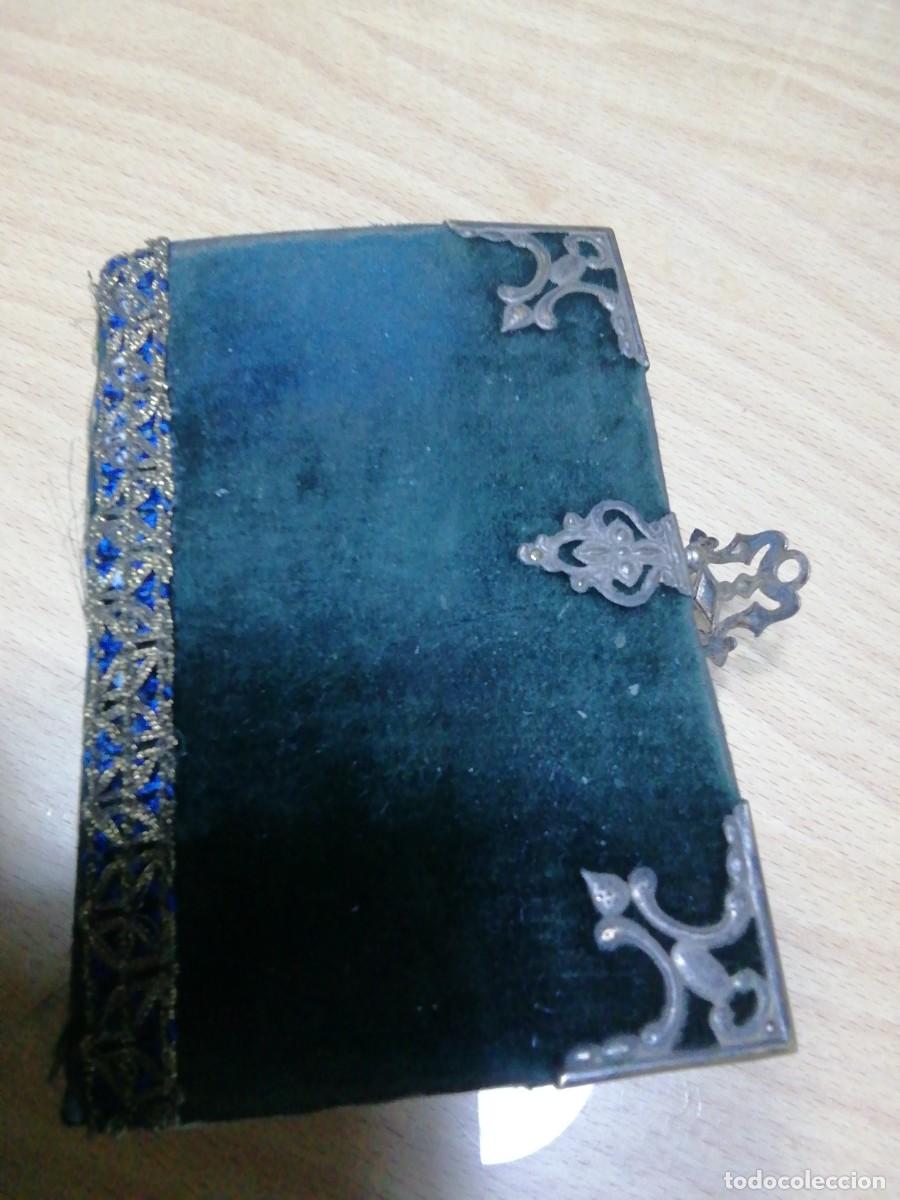 Livres anciens: * OFICIO DE DOMINGOS.PAROISSIEN ROMAIN.1854 (Rf:P-39/f)