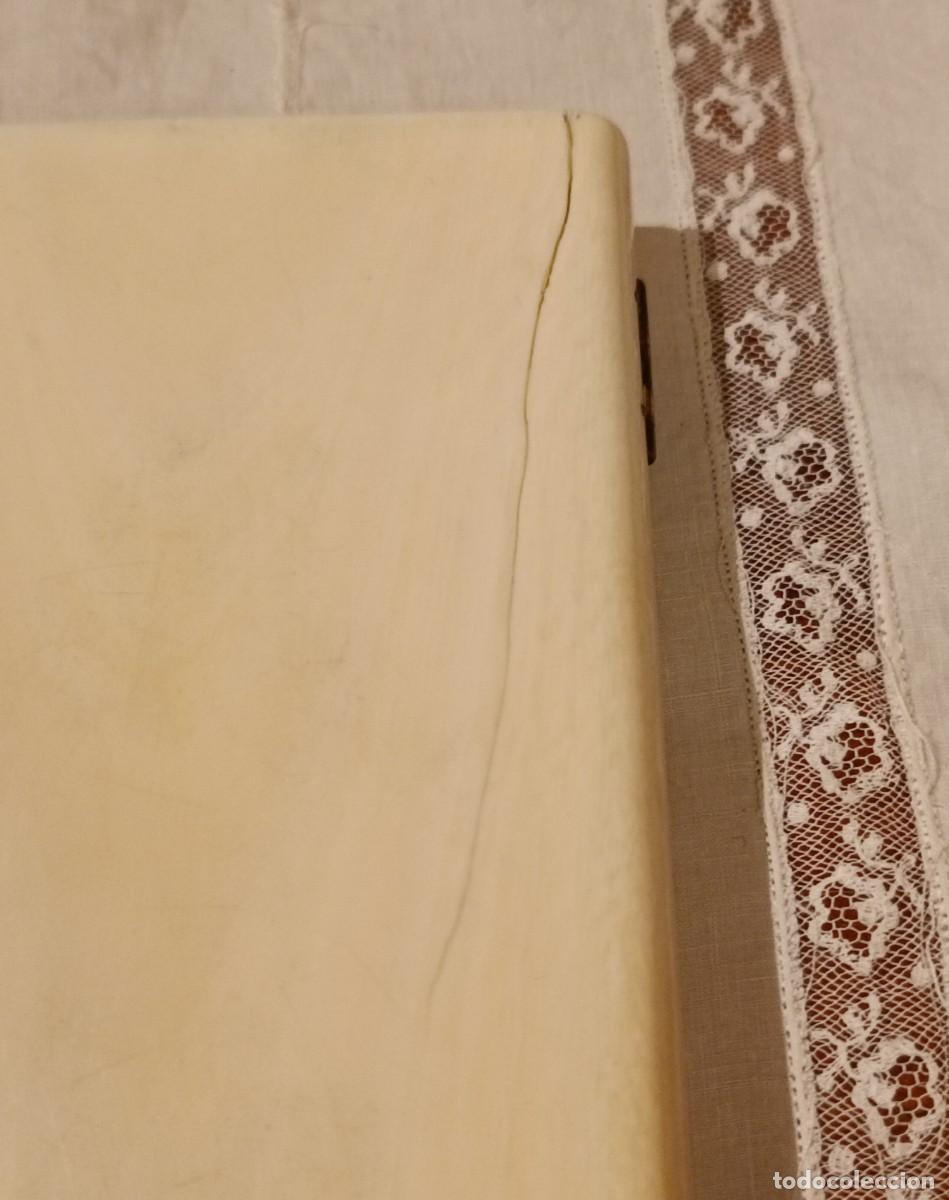 Libros antiguos: Devocionario de 1899 de hueso - Foto 9