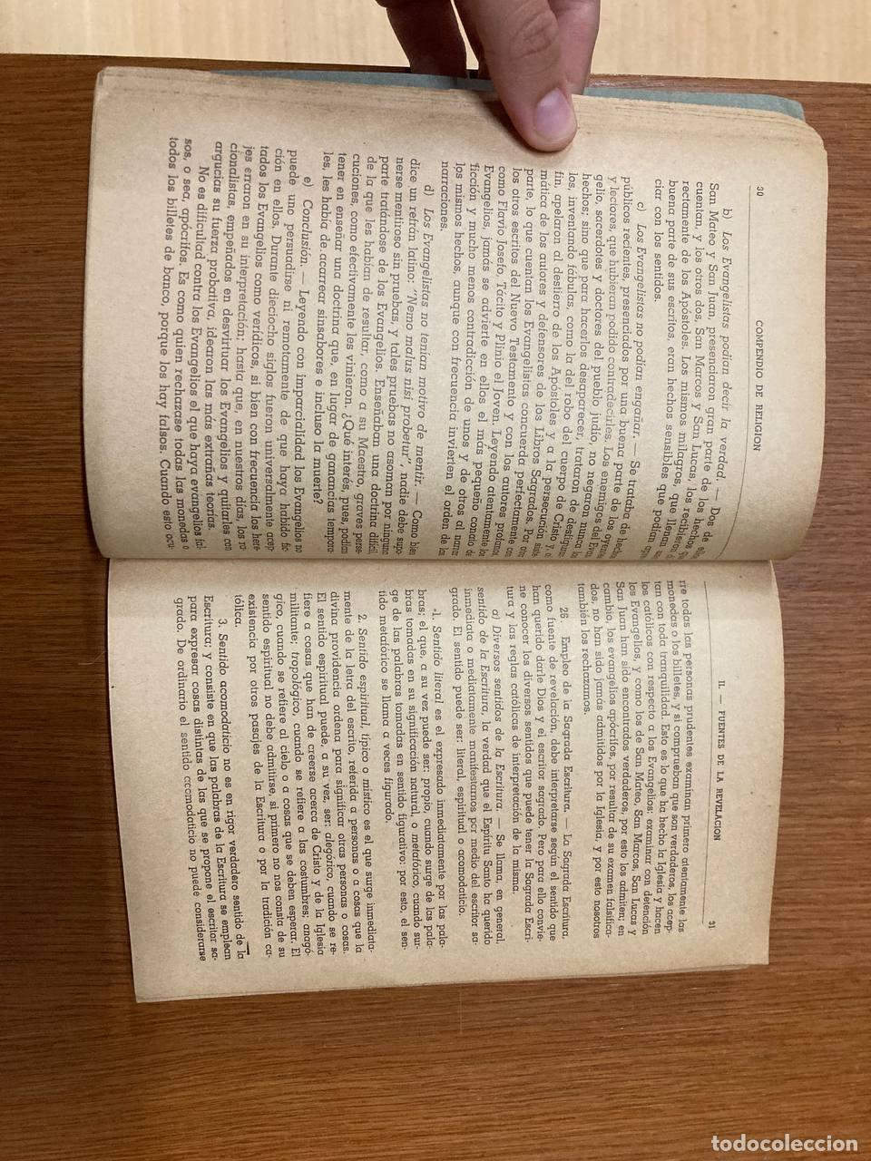 Libros antiguos: Compendio de religi&oacute;n. 1941 - Foto 2