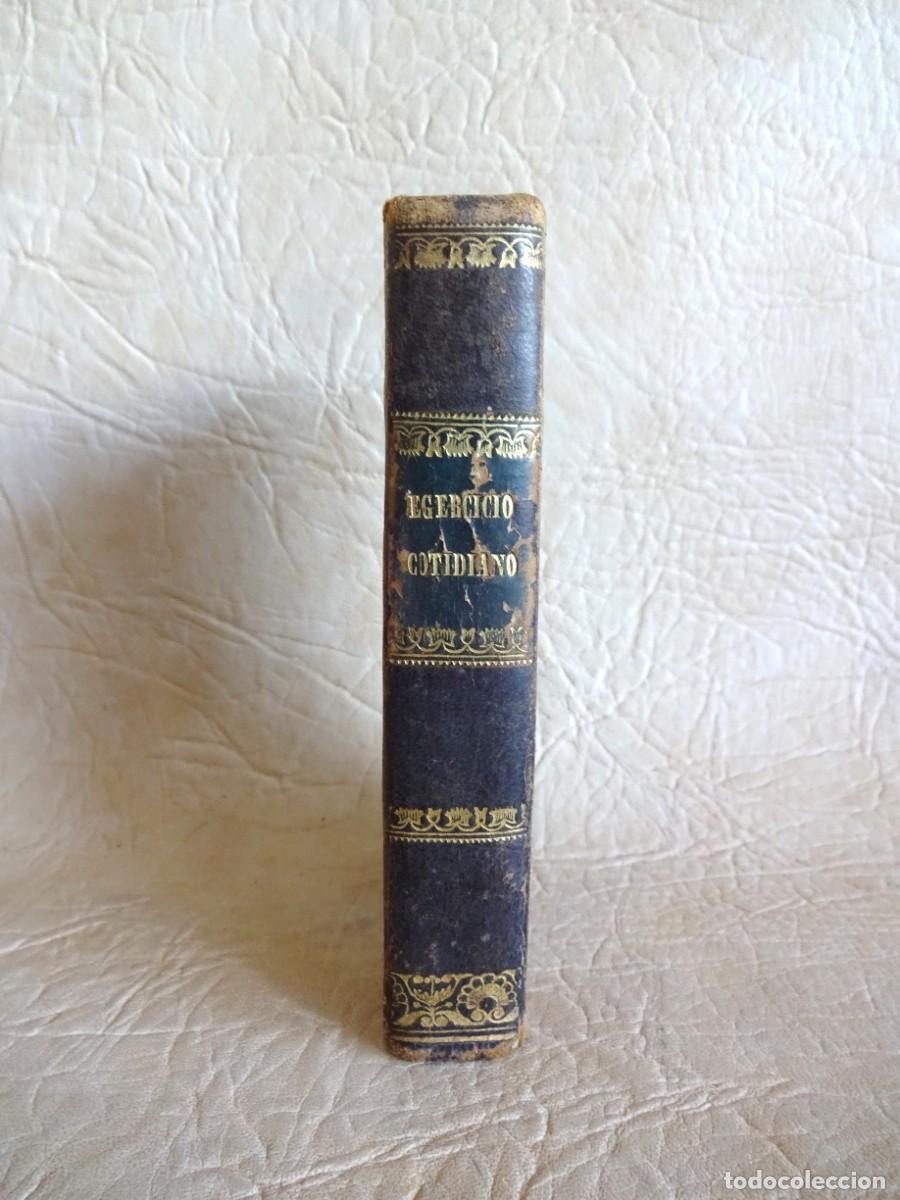 Libros antiguos: libro ejercicio cotidiano a&ntilde;o 1851 valencia muy ilustrado