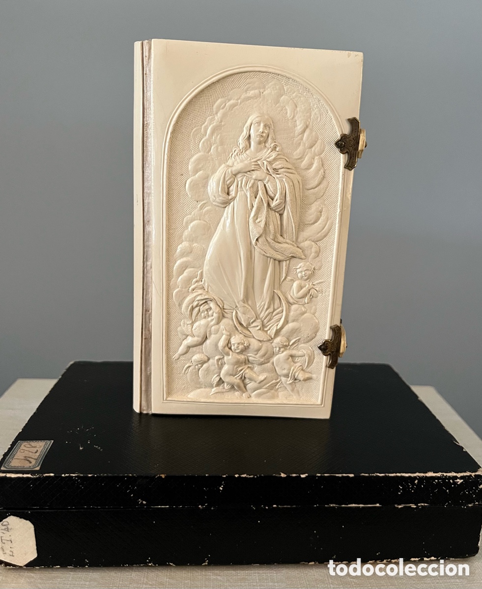 Libros antiguos: Devocionario antiguo S.XIX &ldquo; El oficio del domingo&rdquo; S. XIX