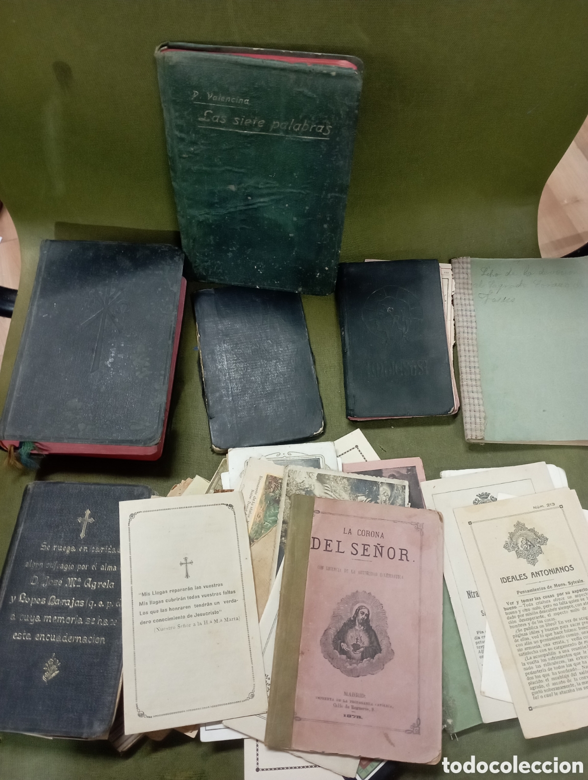 Libros antiguos: lote libros y estampas religiosas