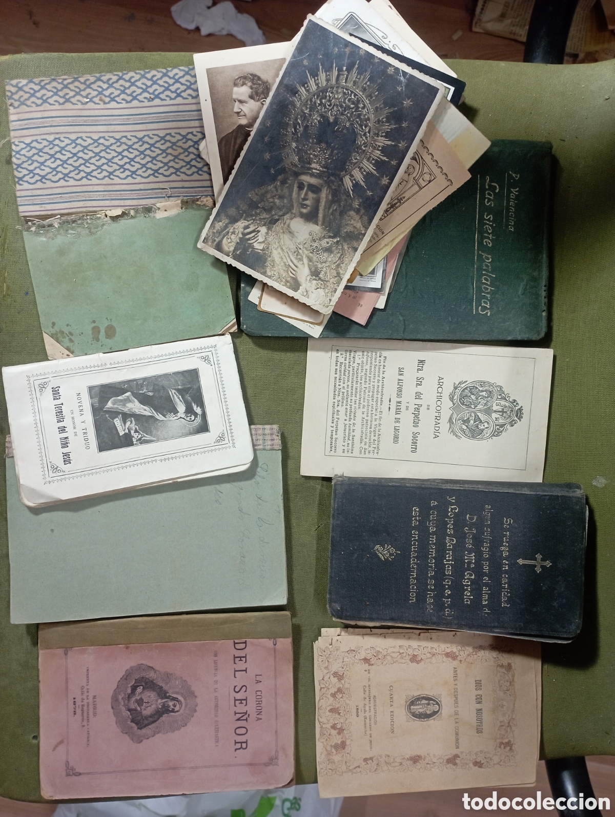 Libros antiguos: lote libros y estampas religiosas