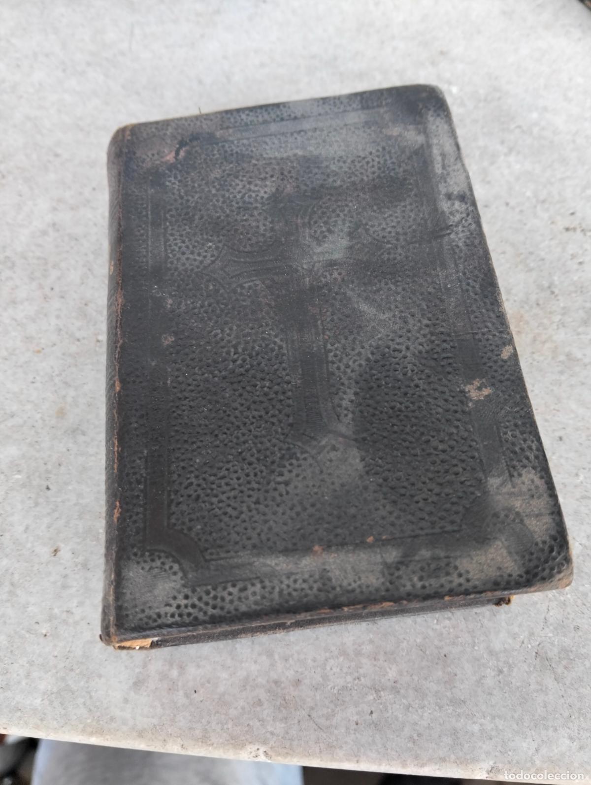 Libros antiguos: Devoto feligres libro religioso antiguo misa misal negro librito iglesia