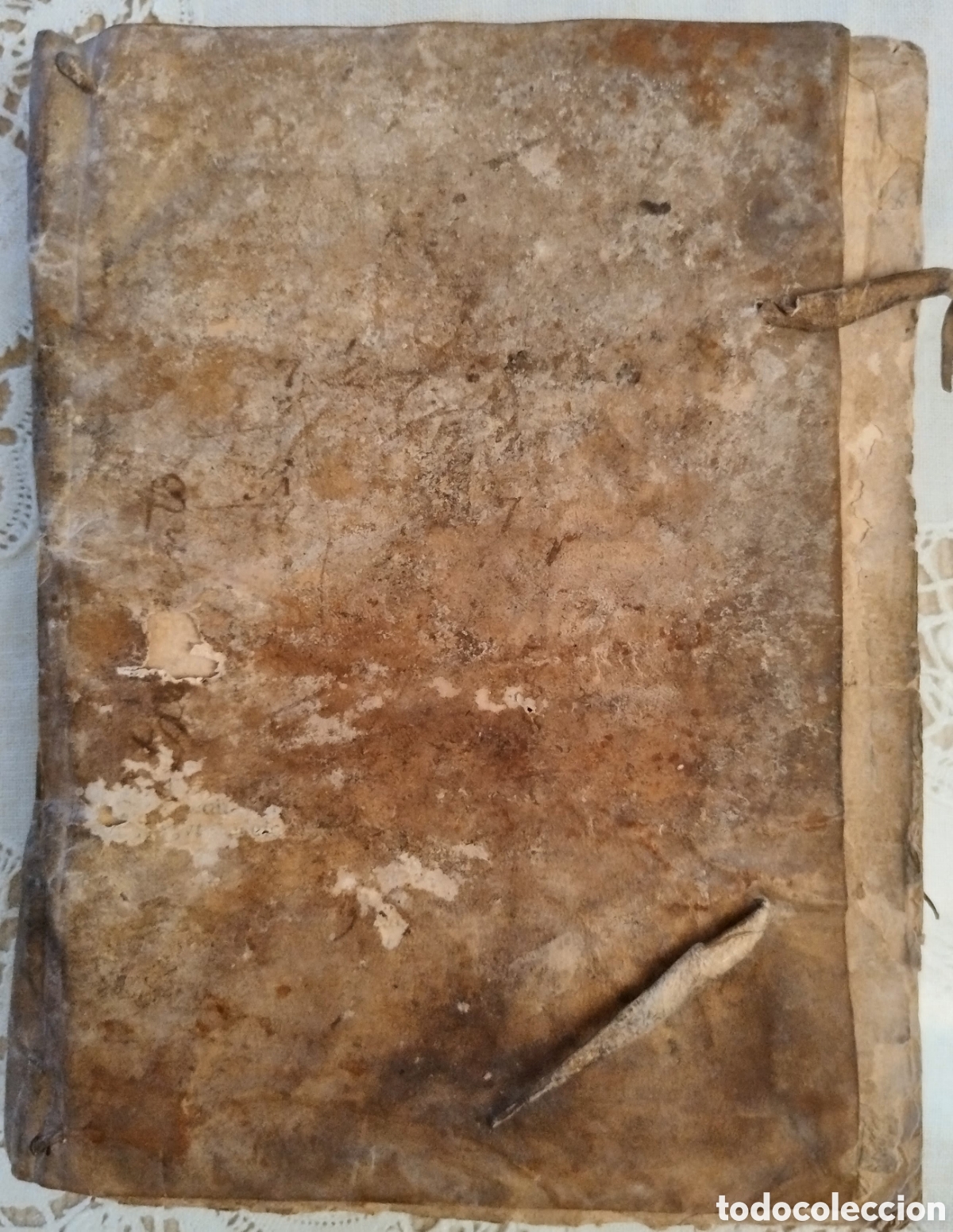 Old books: Historia y milagros del Cristo de Burgos. 1740
