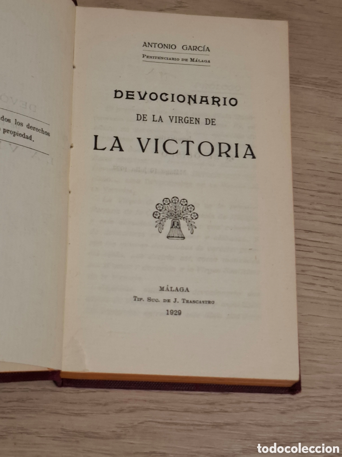 Libros antiguos: Devocionario de la Virgen de la Victoria, patrona de M&aacute;laga, por Antonio Garc&iacute;a, 1929