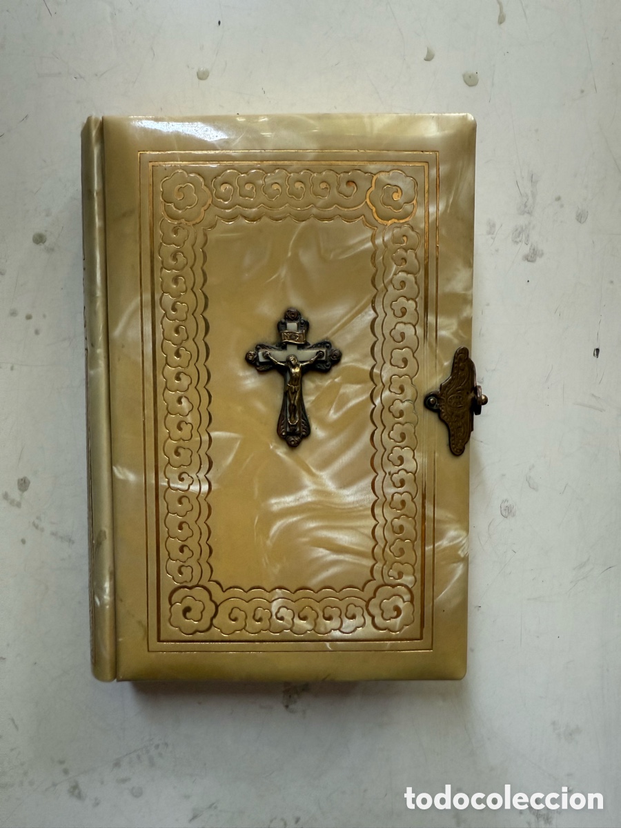Antiquarische B&uuml;cher: DEVOCIONARIO: Perlas eucar&iacute;sticas: Devocionario para la Primera Comuni&oacute;n..