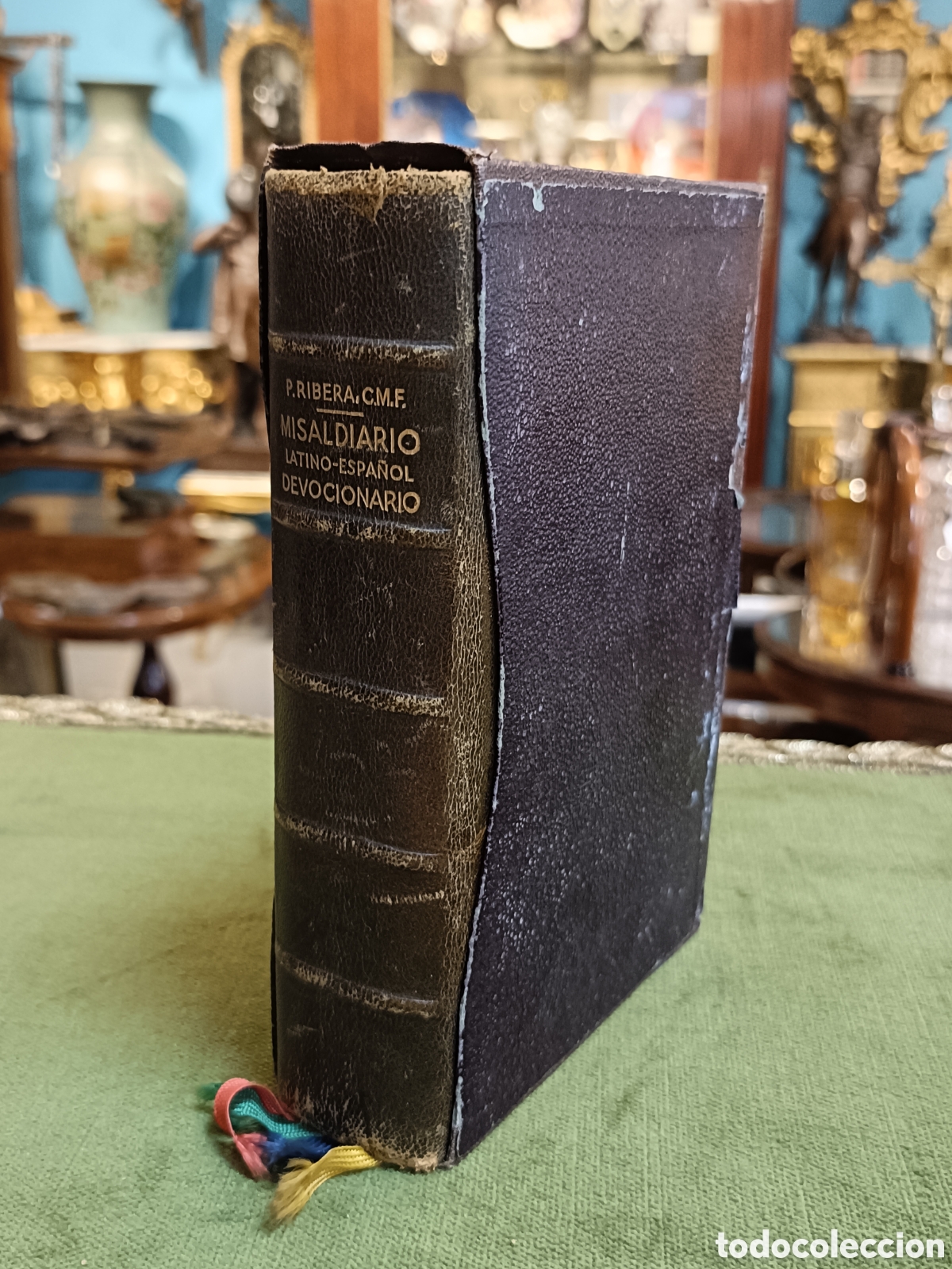 Libros antiguos: Misal Diario latino-espa&ntilde;ol y devocionario&rdquo;, escrito por el Padre Luis Ribera C.M.F. y editado por..