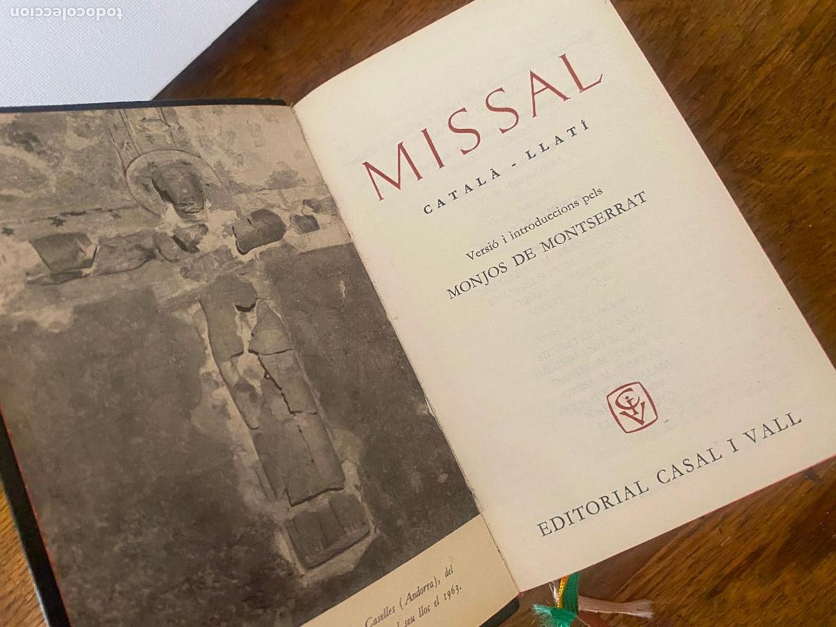 Libros antiguos: MISSAL - CATAL&Aacute;/ LLAT&Iacute; - VERSI&Oacute; PELS MONJOS DE MONTSERRAT - EDITORIAL CASAL I VALL - 1964