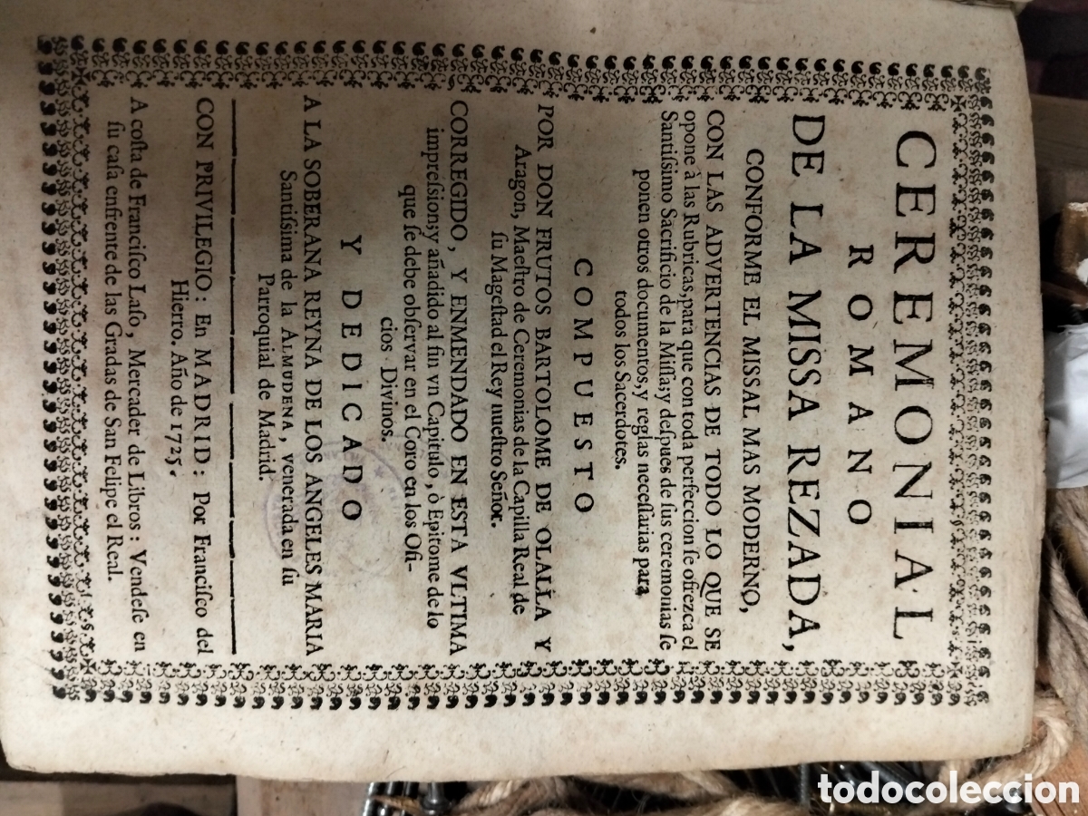 Libros antiguos: Libro de pergamino de la misa rezada 1725 - Foto 1