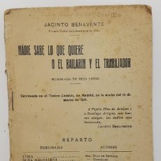 Libros antiguos: ESTRENOS 1925. JACINTO BENAVENTE - NADIE SABE LO QUE QUIERE / JOAQUIN ABATI - CLARA LUNA. Lote 260448805