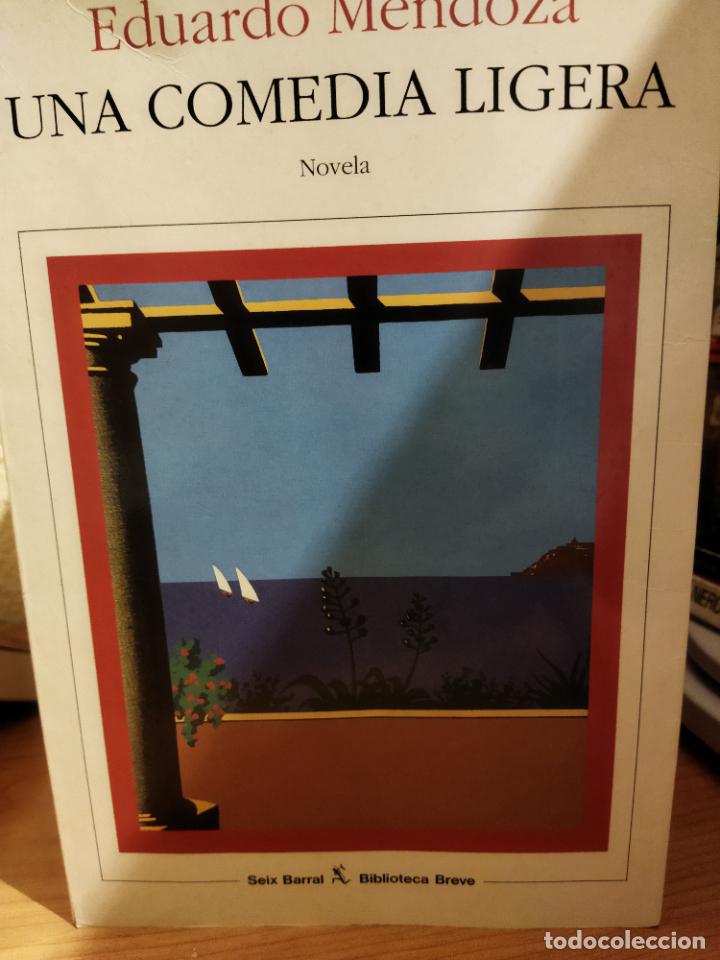 Libros antiguos: Una comedia ligera - Foto 1