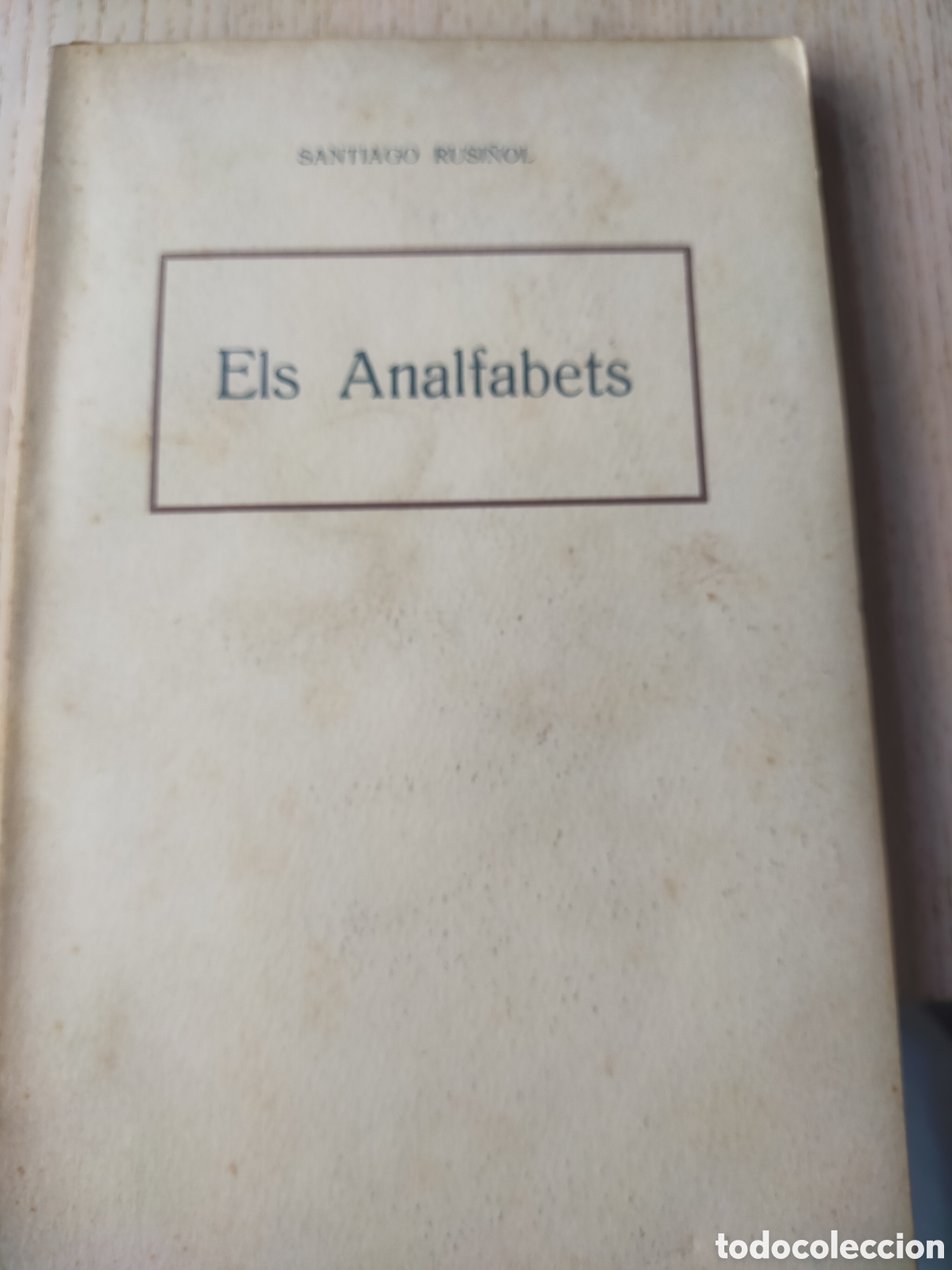 Libros antiguos: Els analfabets - Foto 1