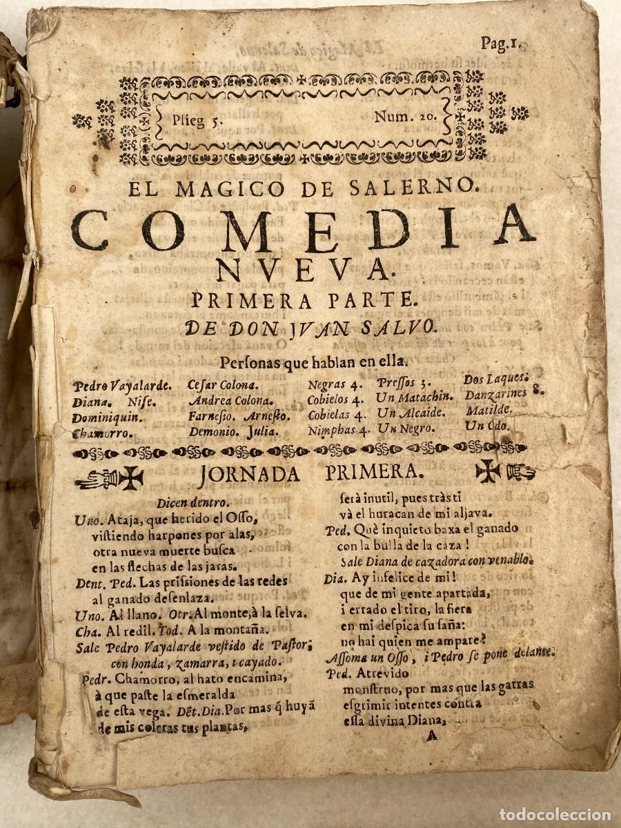 Libros antiguos: Volumen facticio con doce comedias impresas en Sevilla y dos relaciones. [1725-50 h.]