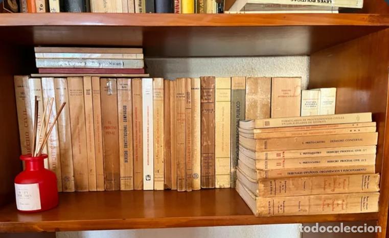 Libros antiguos: Lote de mas de 30 libros antiguos de Derecho