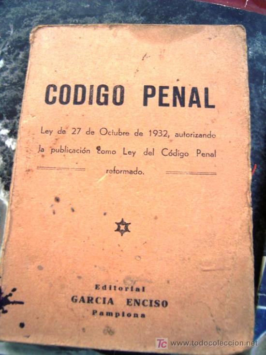Libros antiguos: CODIGO PENAL ED. GARCIA ENCISO PAMPLONA - Foto 1