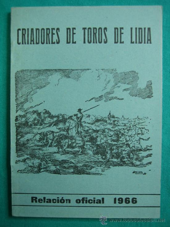 Libros antiguos: Criadores de Toros de Lidia Reglamento Oficial 1966 - Foto 1