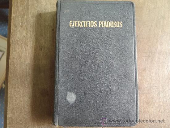 Libros antiguos: EJERCICIOS PIADOSOS 1958 - Foto 1