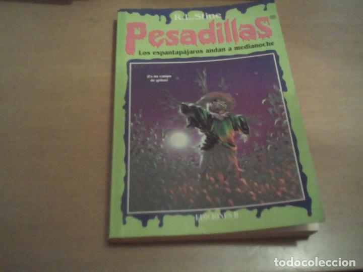 Libros antiguos: Los espantap&aacute;jaros andan a medianoche - Foto 1