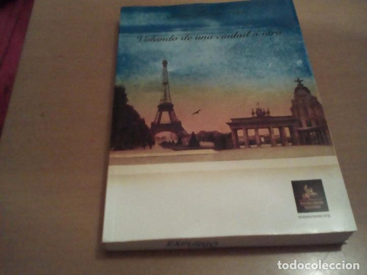 Libros antiguos: Volando de una ciudad a otra - Foto 1