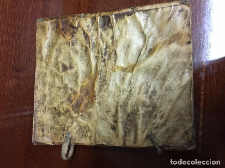 Libros antiguos: LIBRO PERGAMINO QUEVEDO SIGLO XVII - Foto 3