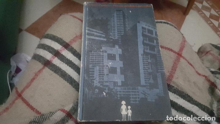 Libros antiguos: PERROS PERDIDOS SIN COLLAR. GILBERT CESBRON. C&Iacute;RCULO DE LECTORES. - Foto 1