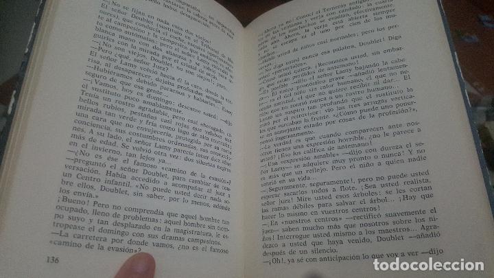Libros antiguos: PERROS PERDIDOS SIN COLLAR. GILBERT CESBRON. C&Iacute;RCULO DE LECTORES. - Foto 3