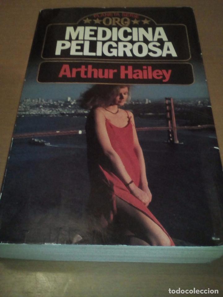 Libros antiguos: Medicina peligrosa - Foto 1