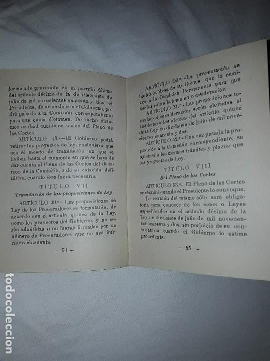 Libros antiguos: mini libro cortes espa&ntilde;olas 1946 - Foto 3